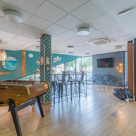 Апарт-отель Appart'city Confort Chartrons 3*