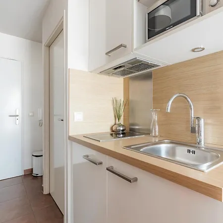 Апарт-отель Appart'city Confort Chartrons Бордо